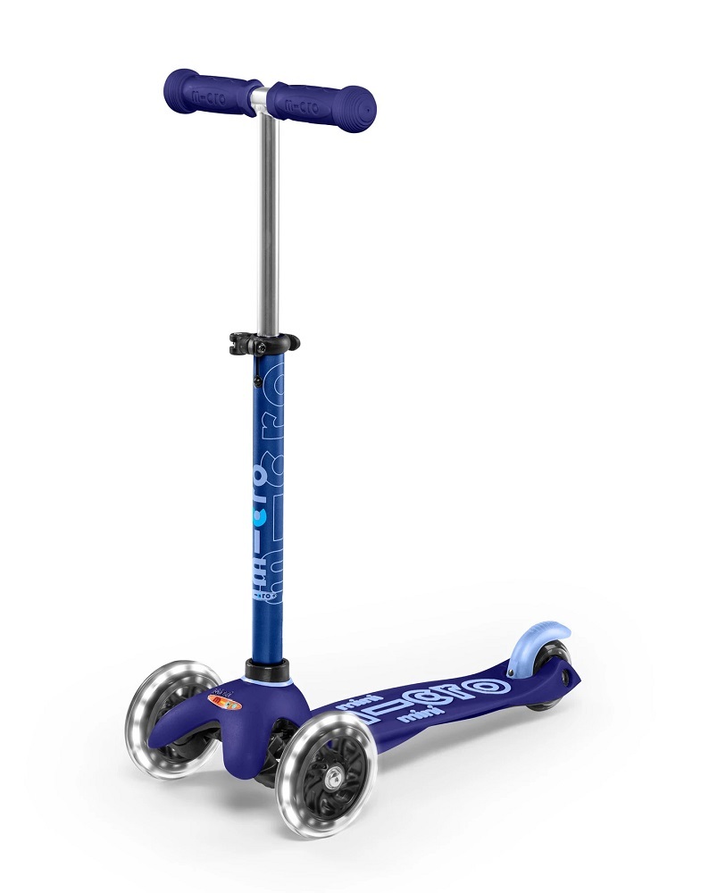 Mini Micro Deluxe LED 3 Wheel Scooter